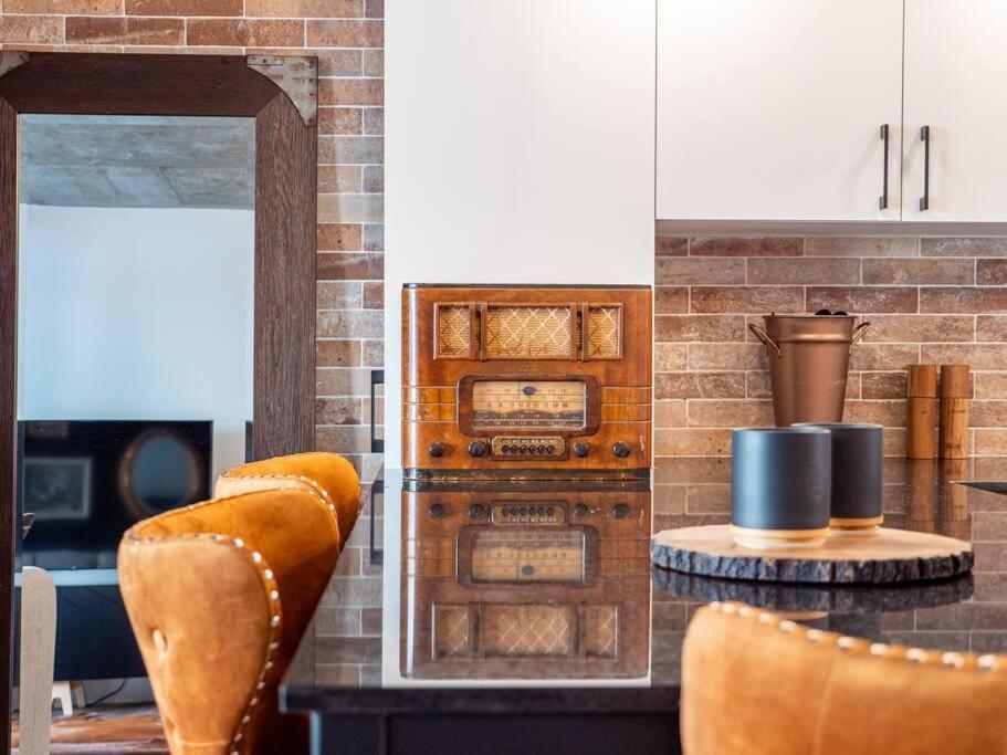 Le Rustique, Chic En Ville, Bbq/ Piscine 魁北克 外观 照片
