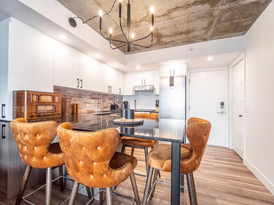 Le Rustique, Chic En Ville, Bbq/ Piscine 魁北克 外观 照片